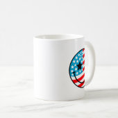 7月のハッピー第四Groovyスマイル顔赤白青 コーヒーマグカップ (正面右)