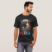 7月のパグ犬4thアメリカ国旗アメリカ合衆国メリ tシャツ (正面フル)
