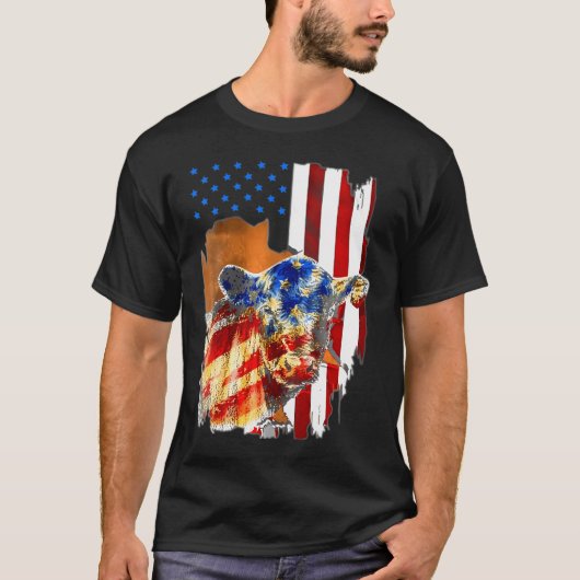 7月のファームキャトルの牛アメリカ国旗Heifer Us 4th Tシャツ (正面)