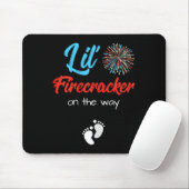 7月の妊娠シャツLil'のFirecrckerのWa マウスパッド (マウス)