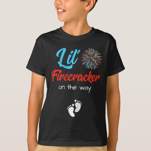 7月の妊娠シャツLil'のFirecrckerのWa Tシャツ (正面)