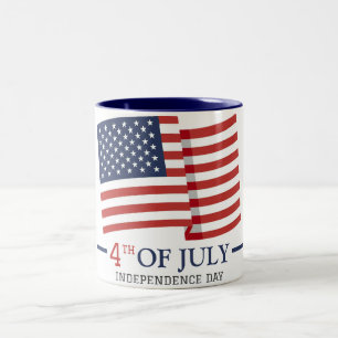7月の幸せな4日の独立記念日アメリカ国旗 ツートーンマグカップ