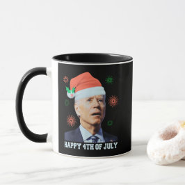 7月の幸せな4日バイデン氏クリスマスサンタハットおもしろい マグカップ