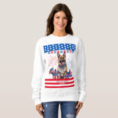 7月の独立の日のドイツの羊飼い幸せ4日 スウェットシャツ (正面フル)