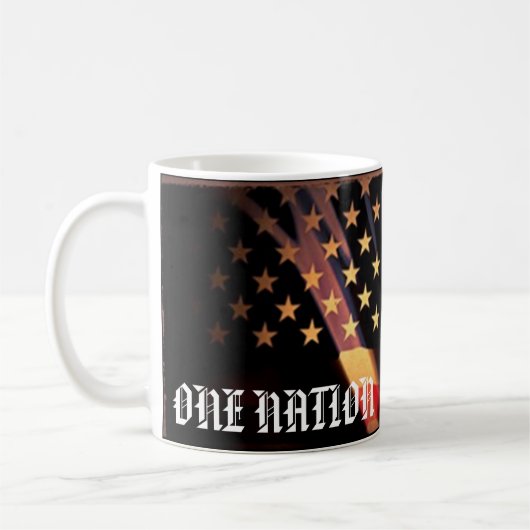 7月の独立マグの4番目の国の愛国的な1つ コーヒーマグカップ (左)