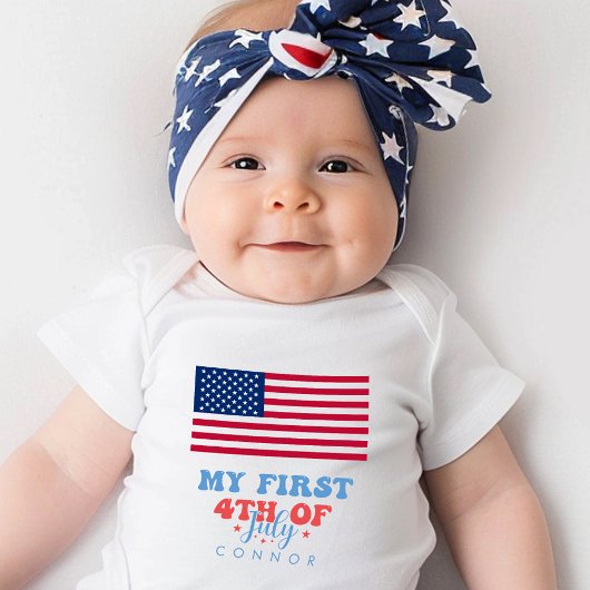 7月の私の最初の4番目の愛国的なスターとストライプ ベビーボディスーツ