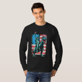 7月の自由のディノ像アメリカのボーイズF Tシャツ (正面フル)