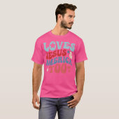 7月の4番目のGroovy神のイエスとアメリカを愛する Tシャツ (正面フル)
