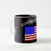 7月4日お祝い – 米国国旗 ツートーンマグカップ (正面左)