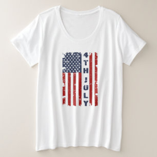 7月4日と米国国旗の破れ プラスサイズTシャツ
