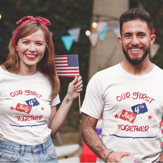7月4日の初めてのTシャツ – カップルTシャツ Tシャツ