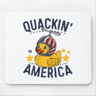 7月4日の愛国的なゴムのアヒルTee Quackin マウスパッド