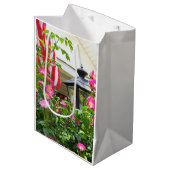 7月4日の花 – マーサのブドウ園 ミディアムペーパーバッグ (正面アングル)