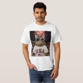 7月4日の面白いバイラル・ミームのトラ猫Tシャツ Tシャツ (正面フル)