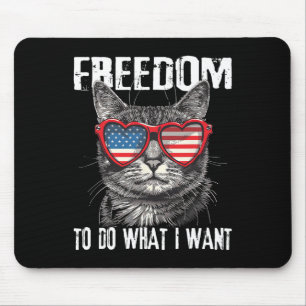 7月4日のCat Patriotiで自由に行動する マウスパッド