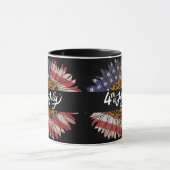 7月4日めでたいヒマワリ女子Tシャツ マグカップ (中央)