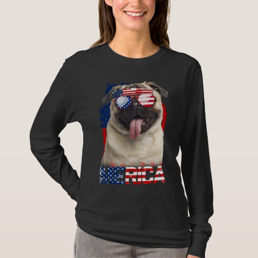 7月4日シャツアメリカ国旗のカップ犬の恋人クラ Tシャツ (正面)