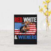 7月4日ダシュント犬のシャツ赤と白 カード (黄色い花)