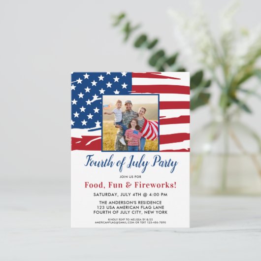 7月4日パーティーアメリカ国旗の家族写真 インビテーションポストカード (スタンド正面)