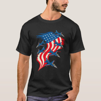 7月4日ファイター航空機赤白青局 Tシャツ