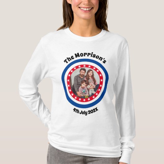 7月4日ファミリー写真名Red and Blue Tシャツ (正面)