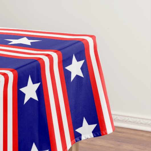 7月4日ホワイトスターズと赤と白ストライプ テーブルクロス (インサイチュ)