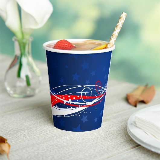 7月4日抽象芸術 紙コップ
