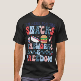 7月4日 スナックと花火 Tシャツ