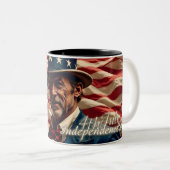 7月4日 – 独立の精神 ツートーンマグカップ (正面右)
