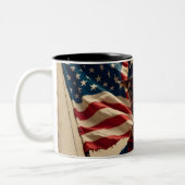 7月4日 – 独立の精神 ツートーンマグカップ (左)