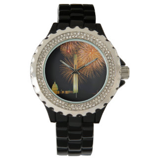 7月4日、花火ディスプレイ、スカイライン 腕時計