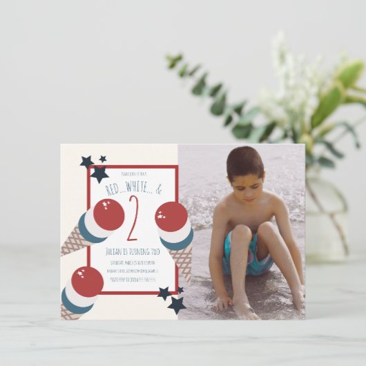 7月4日 2歳の誕生日 アイスクリームと星の写真 招待状 (スタンド正面)