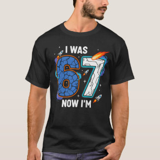 7歳になりました!宇宙テーマの7歳の誕生日おめでとう Tシャツ