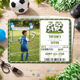 7歳のサッカー誕生日 - オールスターパーソン 招待状