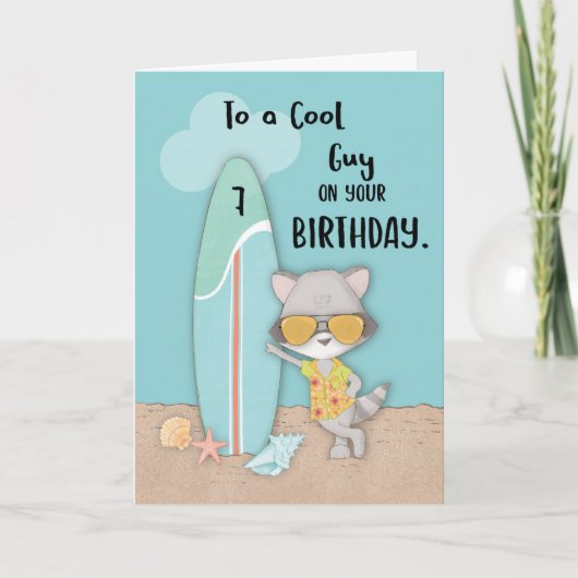7歳の男の子の誕生日 海 ビーチ おもしろ かっこいい アライグマ カード (正面)