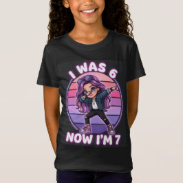 7歳の誕生日おめでとう クールガールダブダンス T Tシャツ
