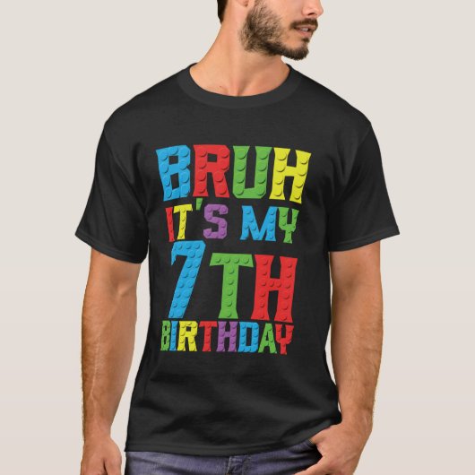 7歳の誕生日おめでとう マスタービルダー 7歳 Tシャツ (正面)