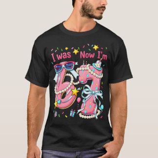 7歳の誕生日おめでとう！6歳だったのに今は7歳 Tシャツ