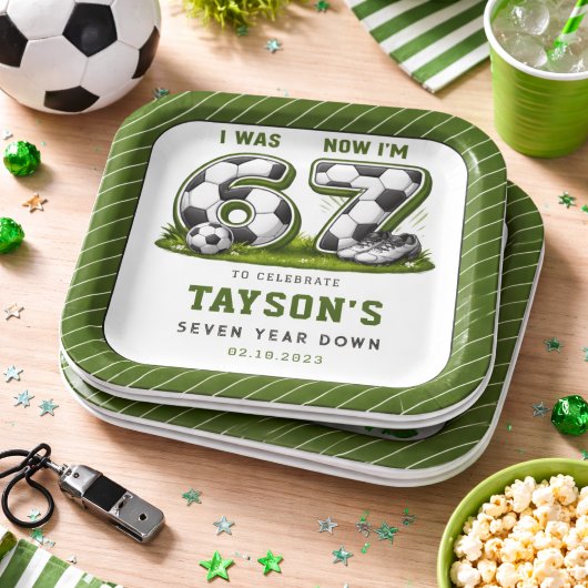 7歳の誕生日サッカーお祝い - オールスターパーソン ペーパープレート