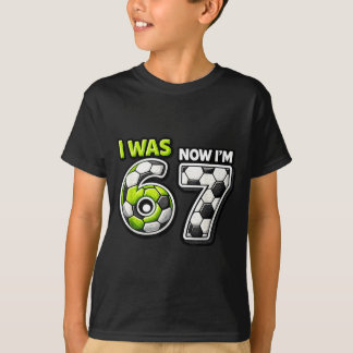 7歳の誕生日 サッカー おもしろい 6歳だったのに今は7歳 Tシャツ