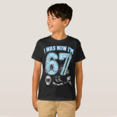 7歳の誕生日 6歳から7歳になりました 六 七 67 アイスホッケー Tシャツ (正面フル)