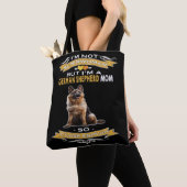 7私は女性ではないすごいが、私はドイツの羊飼いの母である トートバッグ (クローズアップ)