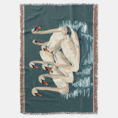 7羽の白鳥が泳ぐ切り抜きステンシルスタイル4 スローブランケット (正面縦)