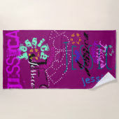 7色パーソナライズされたの選択BTの繰り返し名 ビーチタオル (正面)