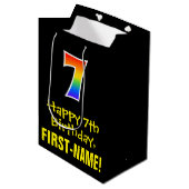 7誕生日:おもしろい、はっきりした、カラフルレインボー「7」 ミディアムペーパーバッグ (正面アングル)