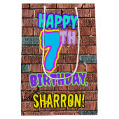 7誕生日:おもしろい、アーバングラフィティインスパイアルック ミディアムペーパーバッグ (裏面)