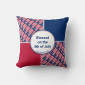 7賛美月4日 クッション (正面)