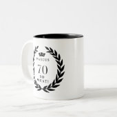 70だから何おもしろいローレルリースクラウン70誕生日 ツートーンマグカップ (正面左)