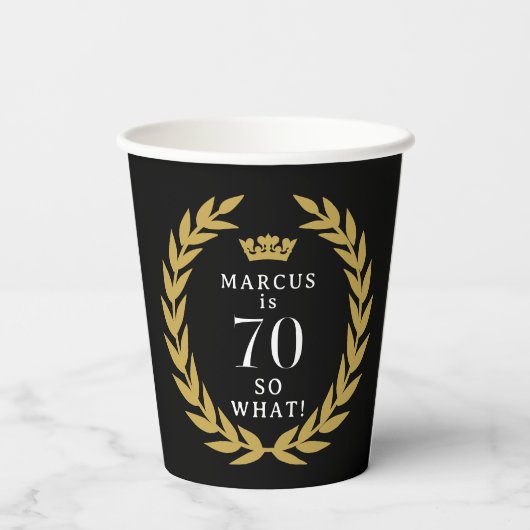 70だから何おもしろいローレルリースクラウン70誕生日 紙コップ (裏面)