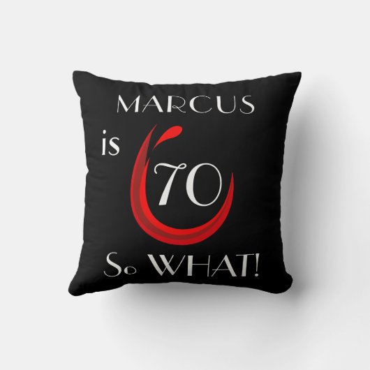 70だから何おもしろい赤ワイン70誕生日 クッション (裏面)